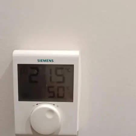 Ibis Close To Aristotelous Square