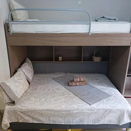 Ibis Close To Aristotelous Square Apartment *